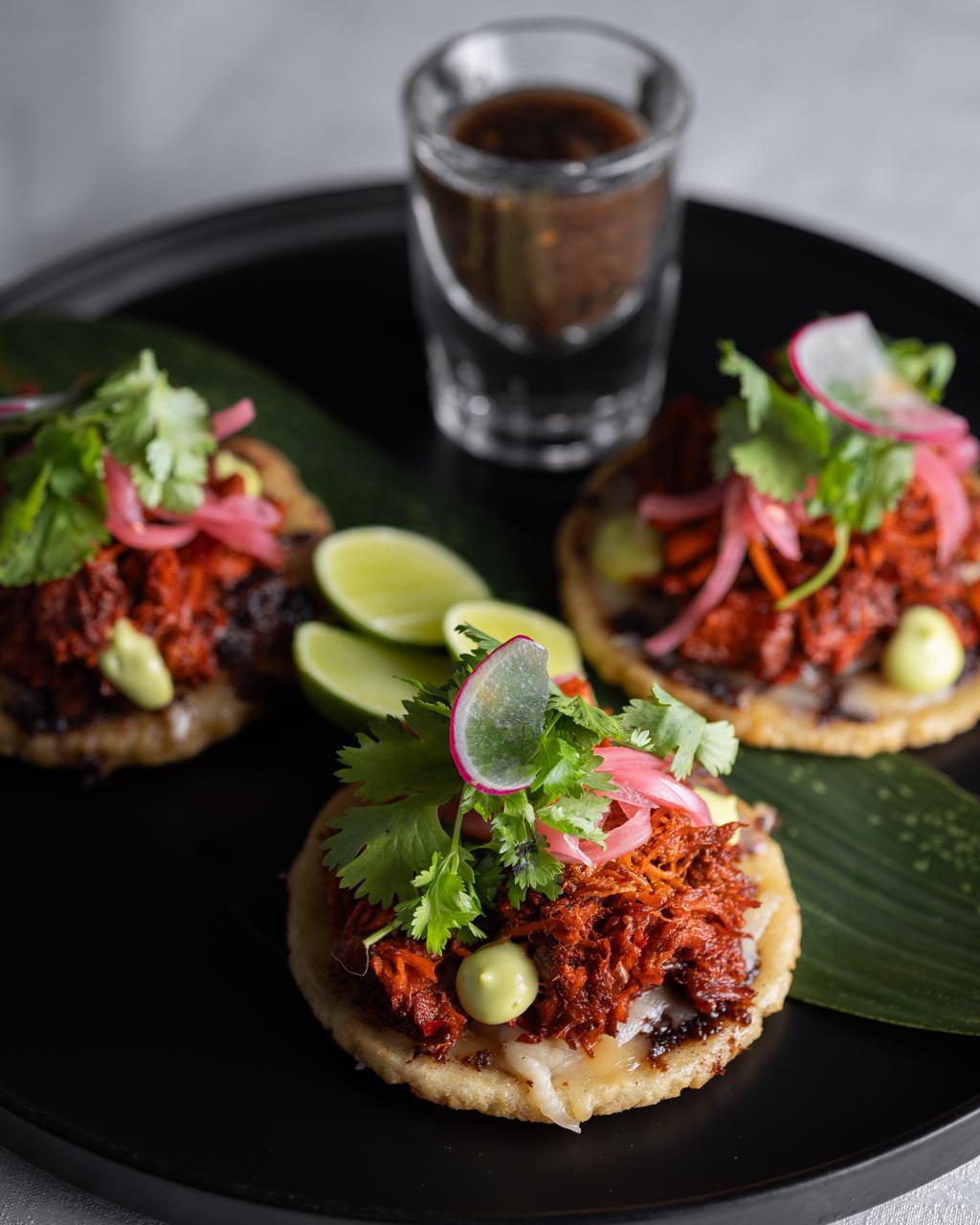 Sopesitos de Chilorio (3 pzas)